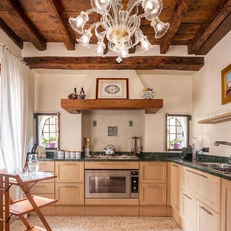 Garden Mansion With Private Mooring R&R Veneza Exterior foto