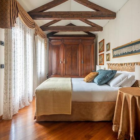 Garden Mansion With Private Mooring R&R Veneza Exterior foto