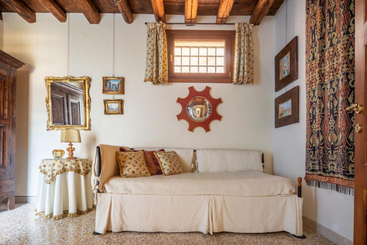 Garden Mansion With Private Mooring R&R Veneza Exterior foto